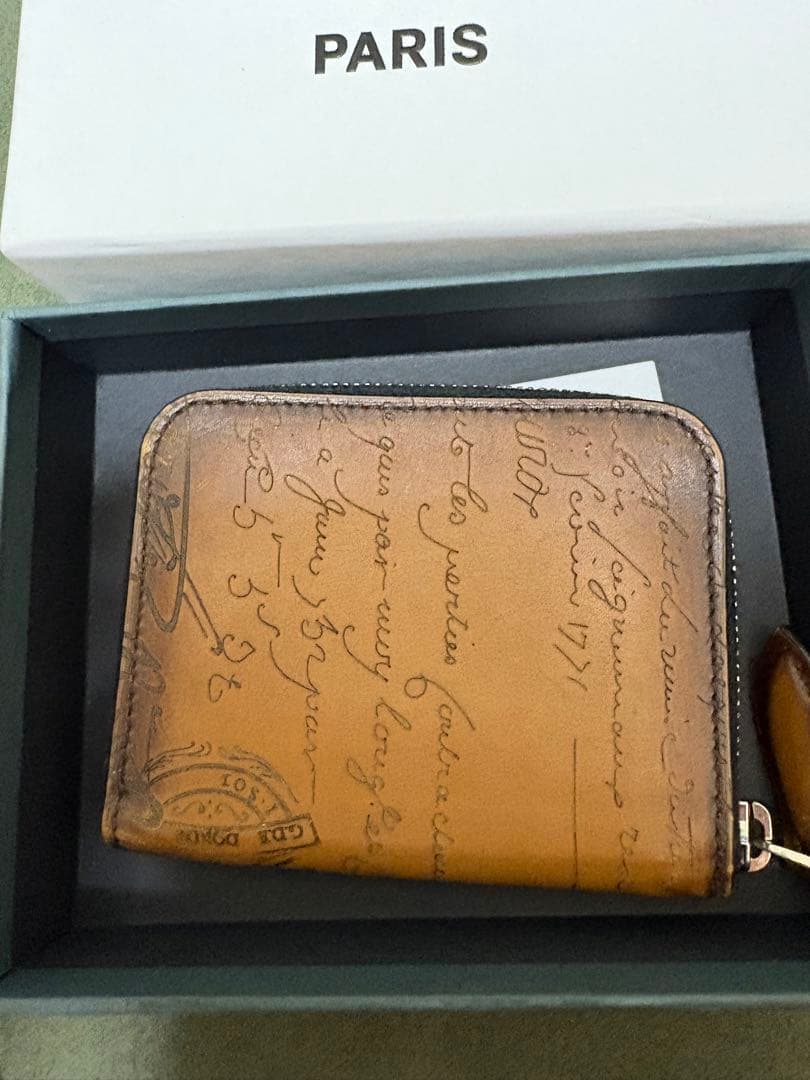 き*屋様 【未使用に近い】Berluti WAPA 財布 ワパ カリグラフィ