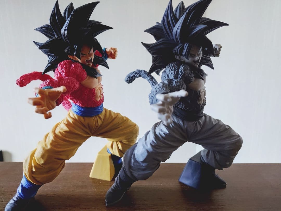 BWFC SMSP 超サイヤ人4孫悟空 フィギュア