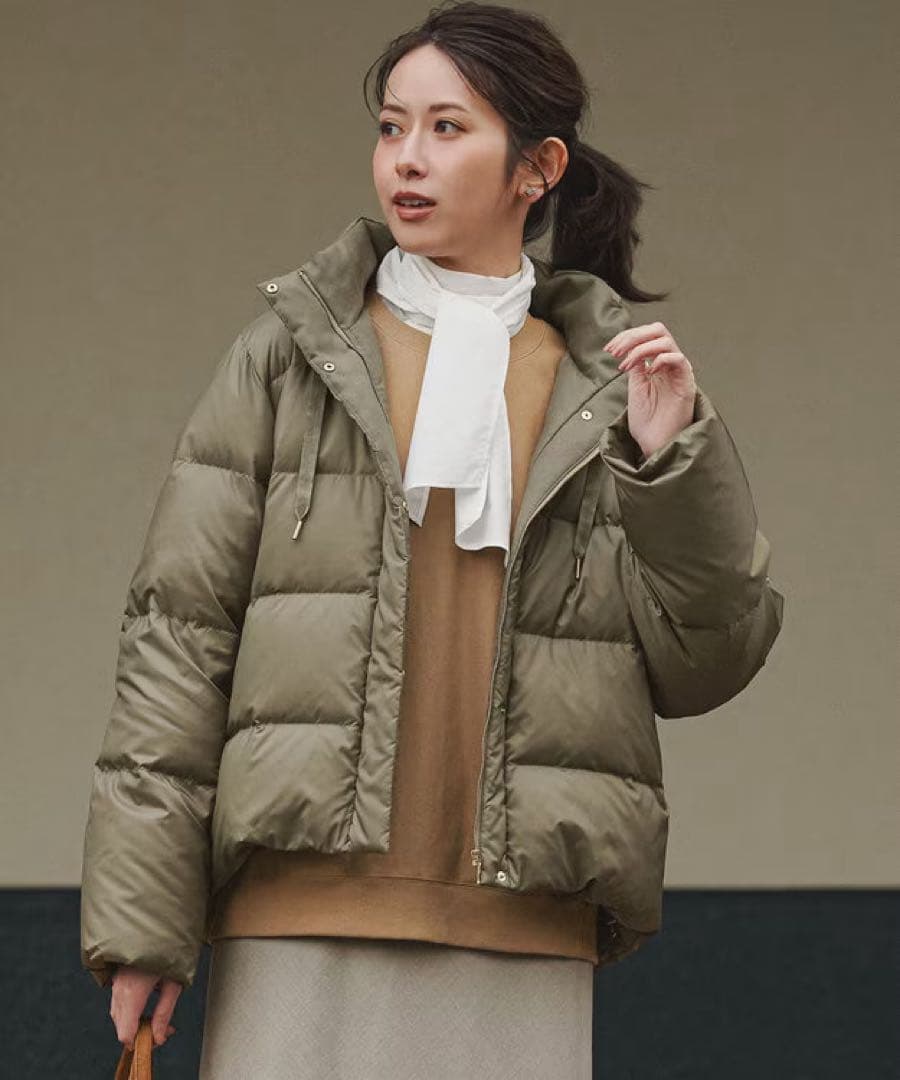 23区今季滝沢眞規子さん着用/VERY掲載シレータフタコンパクトダウン