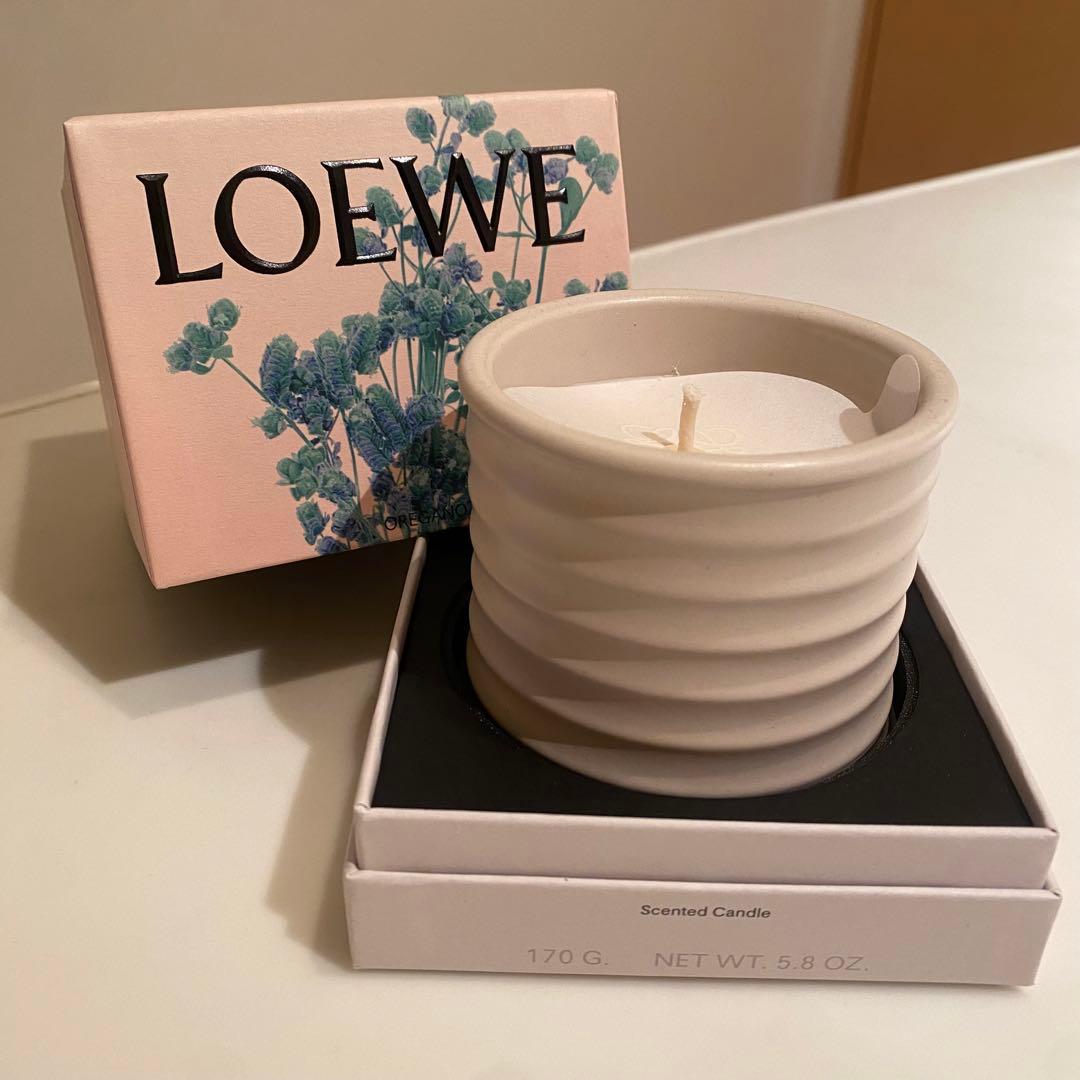 LOEWE 香り付きキャンドル 170g／未使用