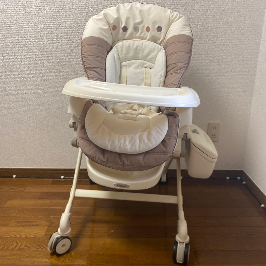 【美品】コンビ ネムリラ オートスウィング 電動 ベージュ/ホワイト