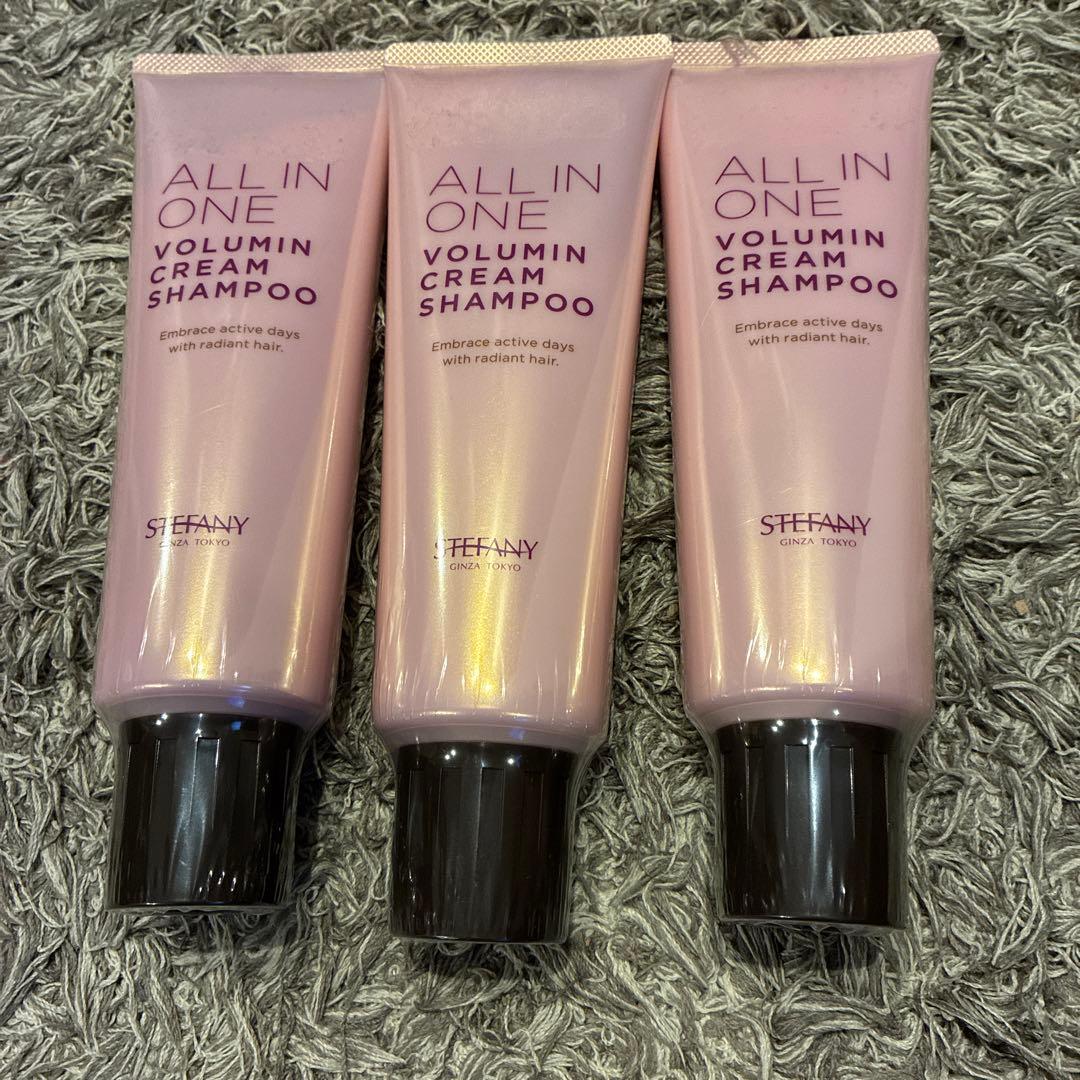 オールインワンボリューミンクリームシャンプー　３本セット