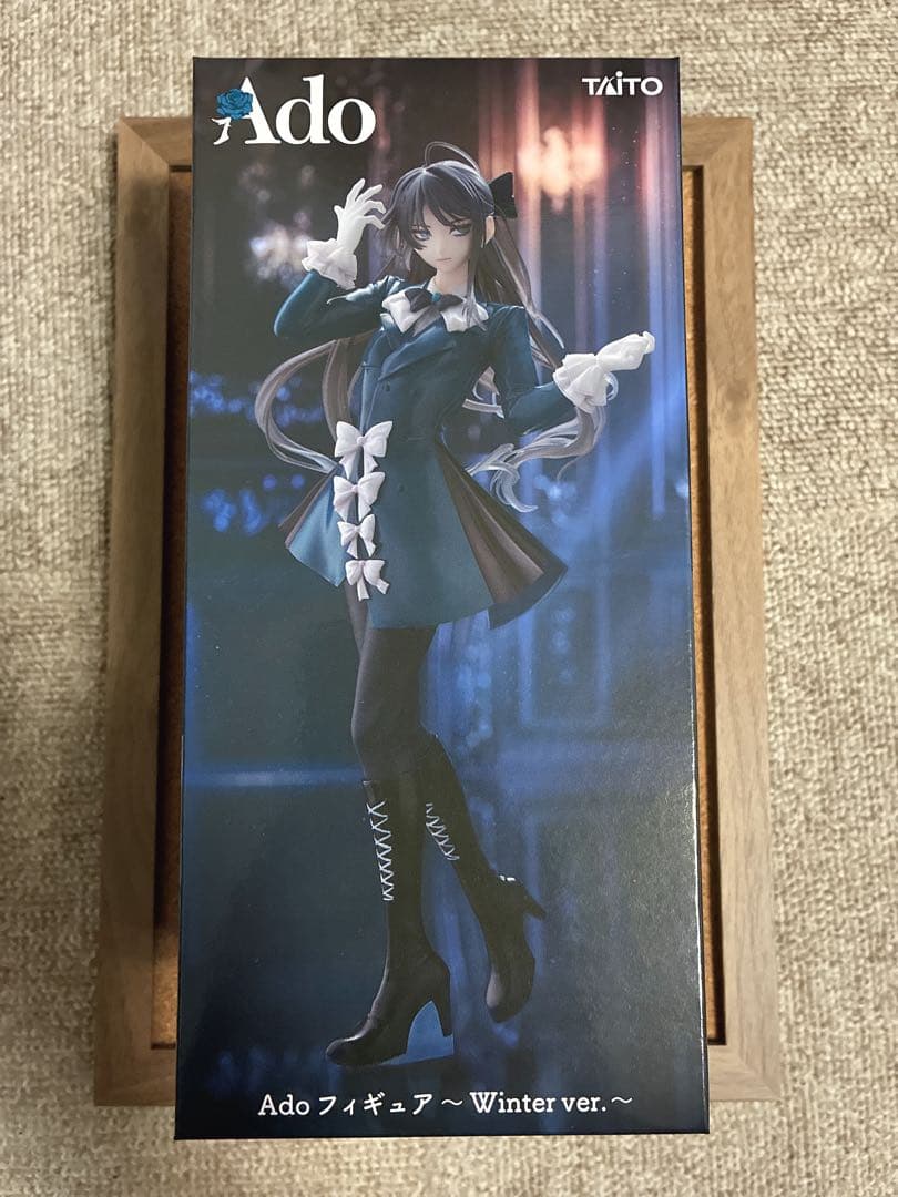 Ado フィギュア Winter ver.