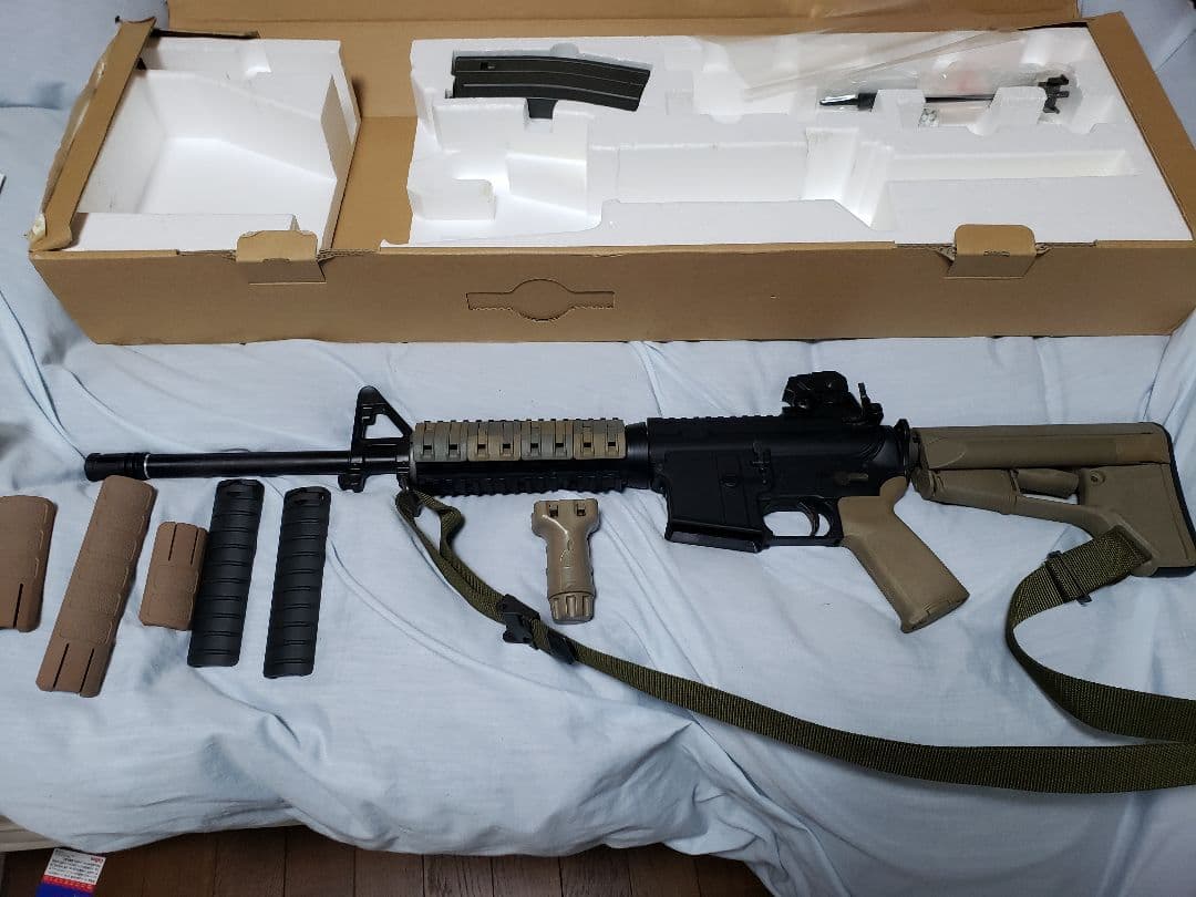 ウエスタンアームズ　WA M4A1 カービン　外観カスタム