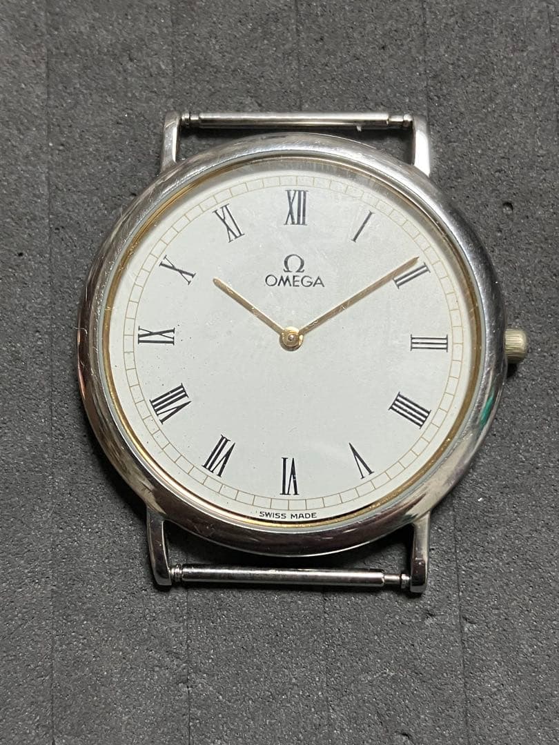 宝*斎様 オメガメンズQZ稼働未確認ジャンク扱いです、竜頭てま時間合わせはできま