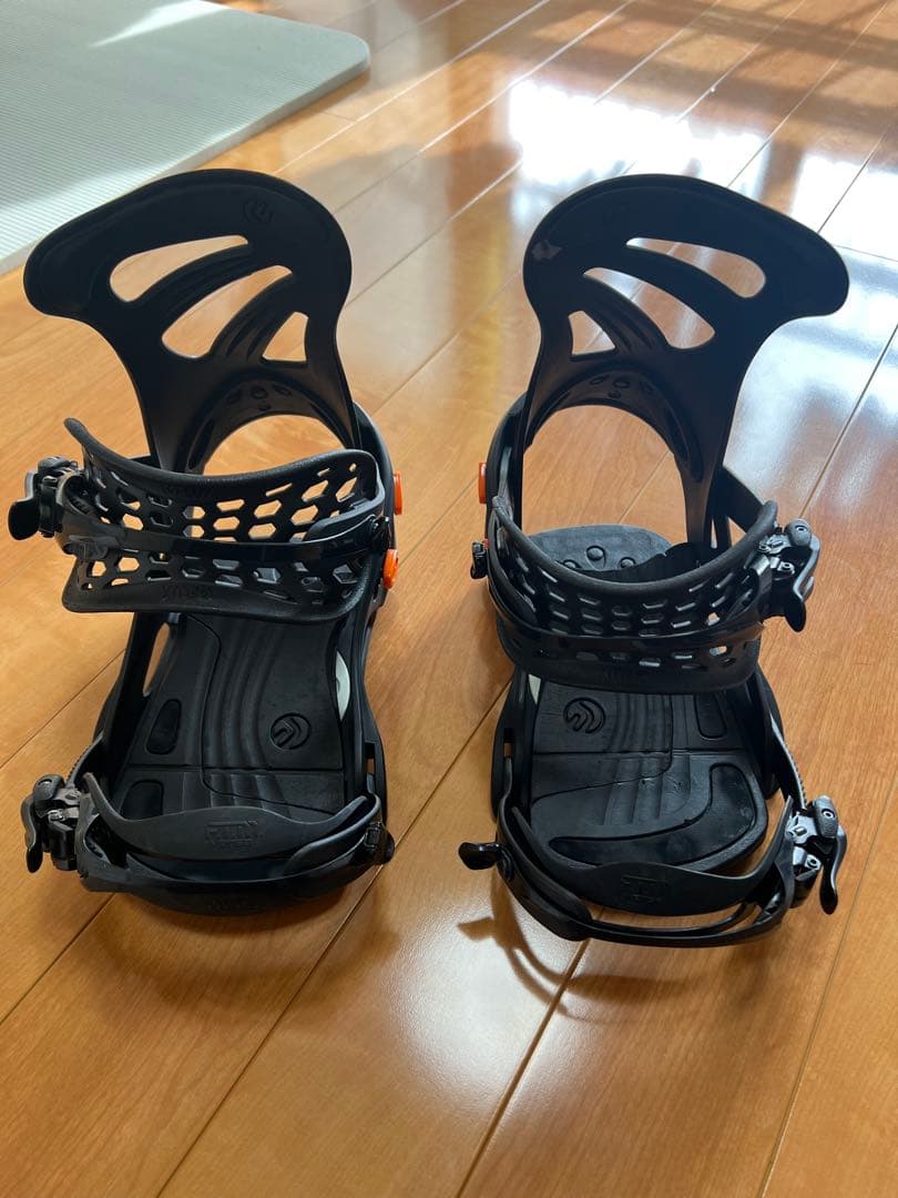 FLUX DS サイズM ビンディング