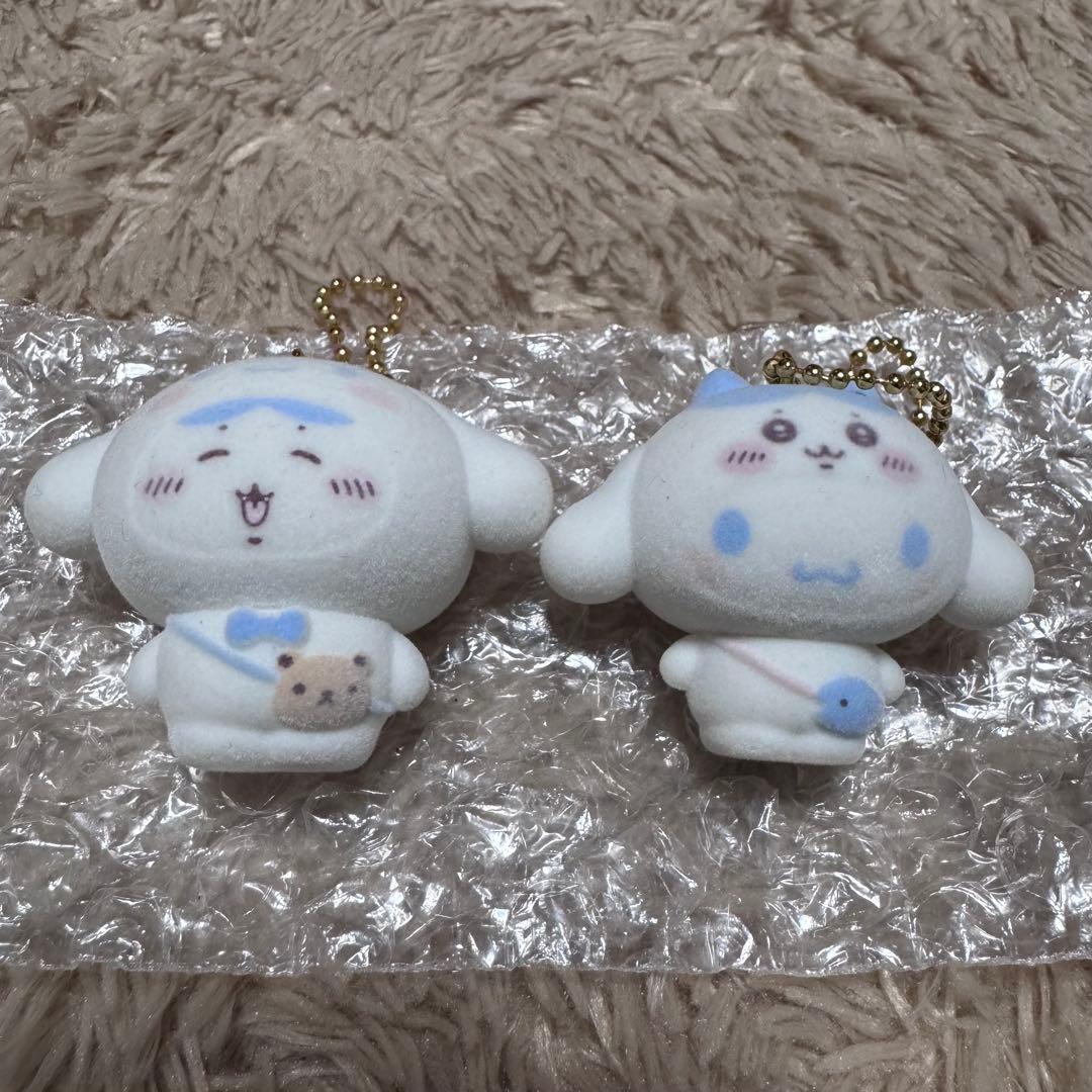 ちいかわ×サンリオ シークレットフロッキーマスコットチャーム - メルカリ