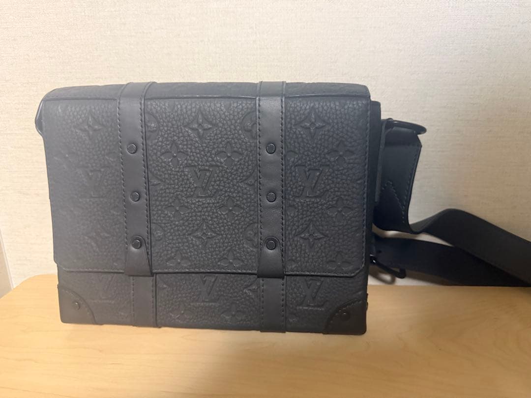 ルイヴィトン トリヨン モノグラム トランク メッセンジャー PM M57726 楽天市場】◇ミウラ◇ルイ・ヴィトン LOUIS VUITTON トリヨン