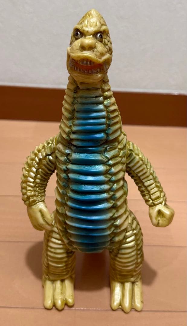 ブルマァク　レッドキング　ウルトラマン　怪獣ソフビ