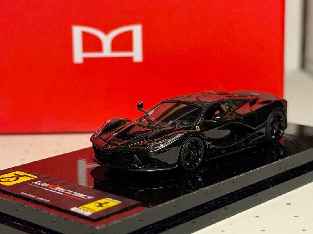 超希少　世界限定50台DMH 1/64 ラフェラーリ　メタリックブラック
