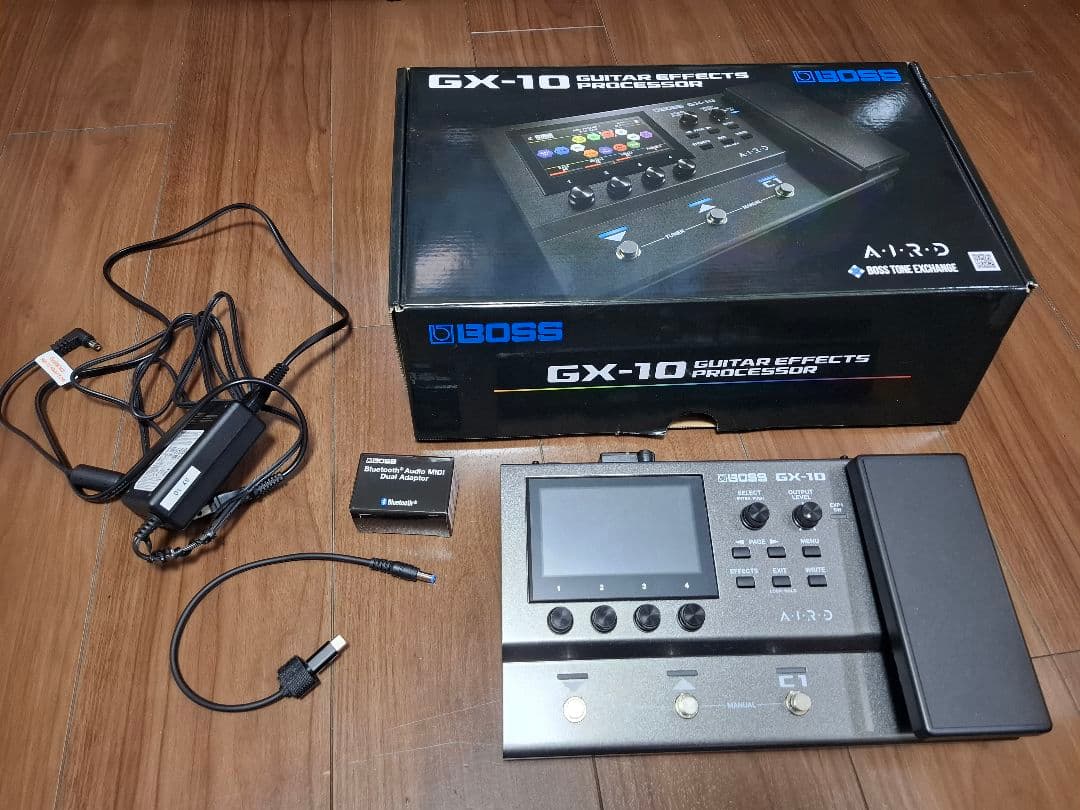 BOSS GX-10 bluetoothアダプタなど付属