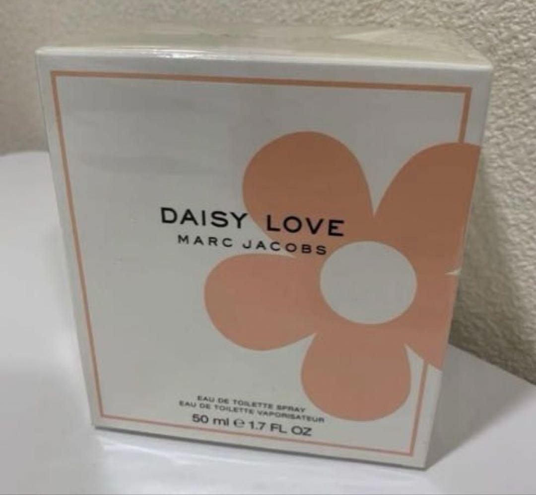 大特価★ 未使用♡ マークジェイコブス　デイジー ラブ 50ml