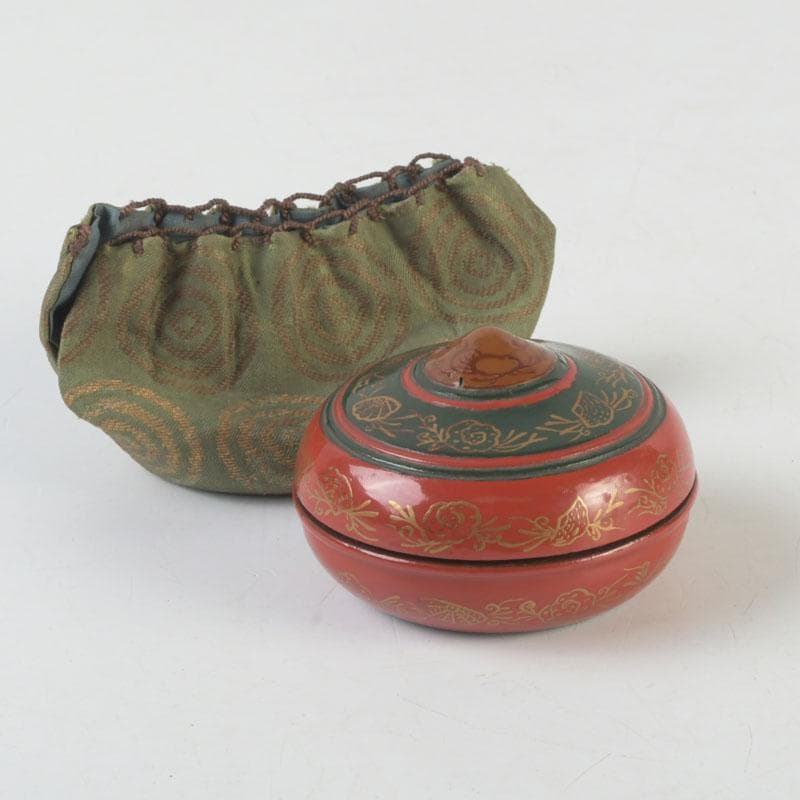 茶道具　朱塗　貝蒔絵　香合　仕覆付　V　9854