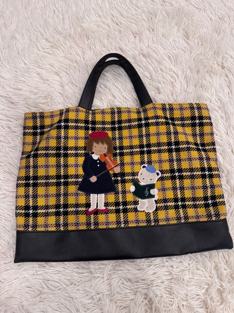 ファミリア　レッスンバック