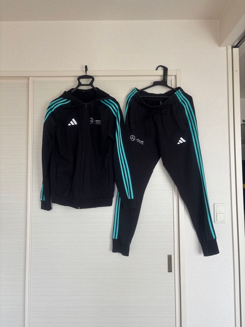 MERCEDES-AMG PETRONAS F1チーム adidas