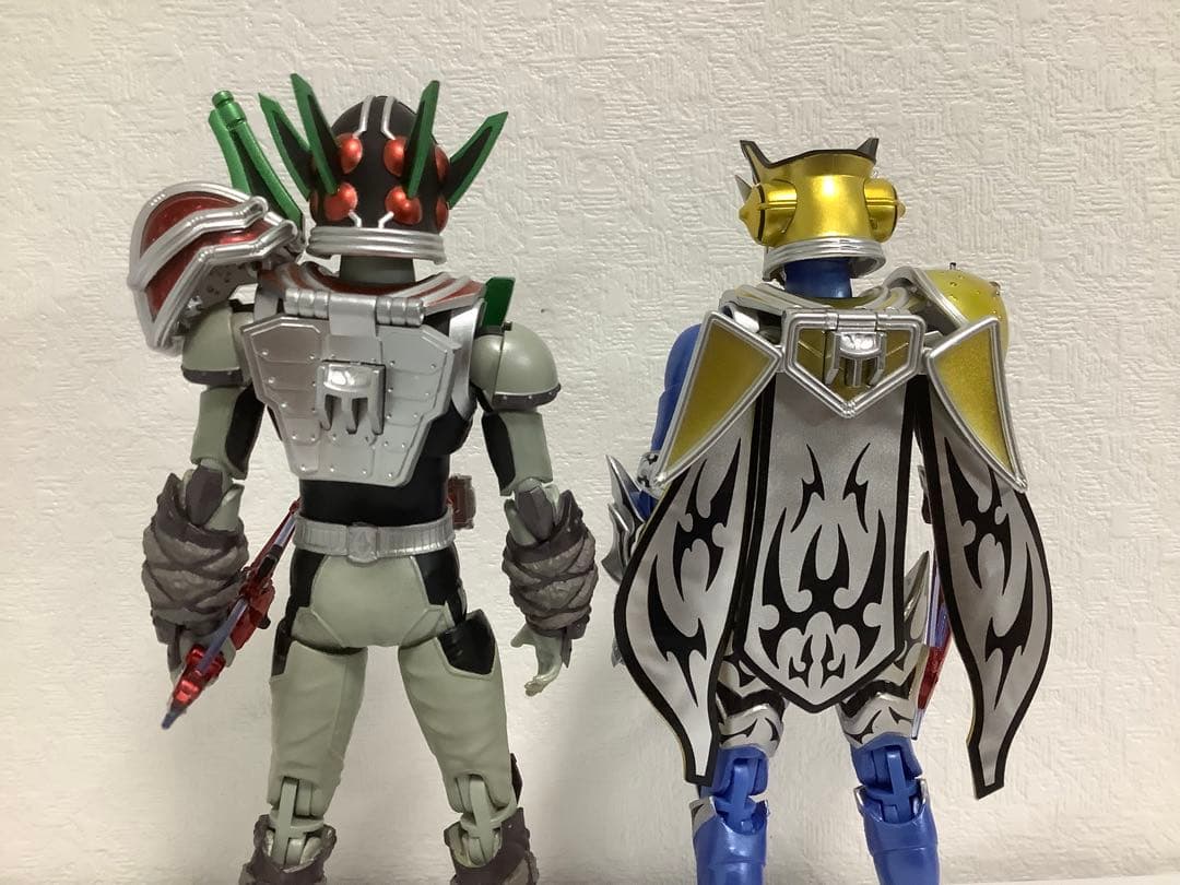 S.H.Figuarts フィギュアーツ　仮面ライダー鎧武