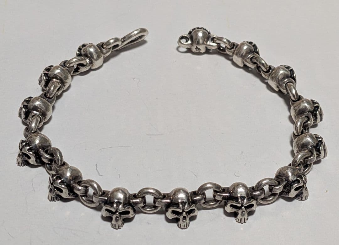 ブレスレット　ThirteenDesigns スカル サーティーンデザインズ スカル 8連 ブレスレット シルバー｜Yahoo