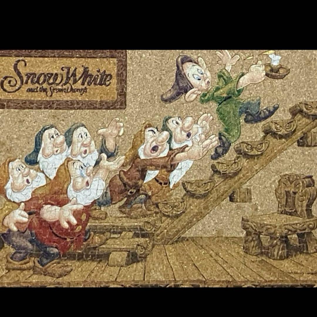 ディズニー こびとの家 ジグソーパズル 300ピース コルクペーパー 7人