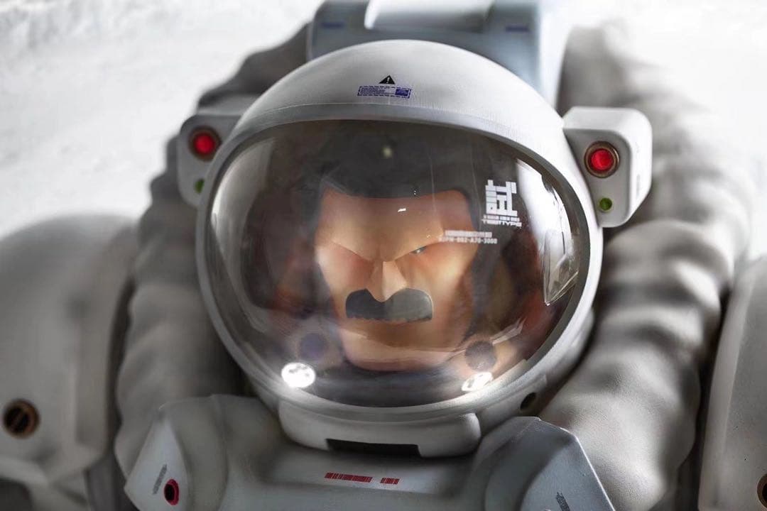 ローフール・パイオニア 第1弾 先駆者 発光 フィギュア アートトイ