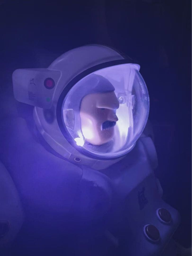 ローフール・パイオニア 第1弾 先駆者 発光 フィギュア アートトイ