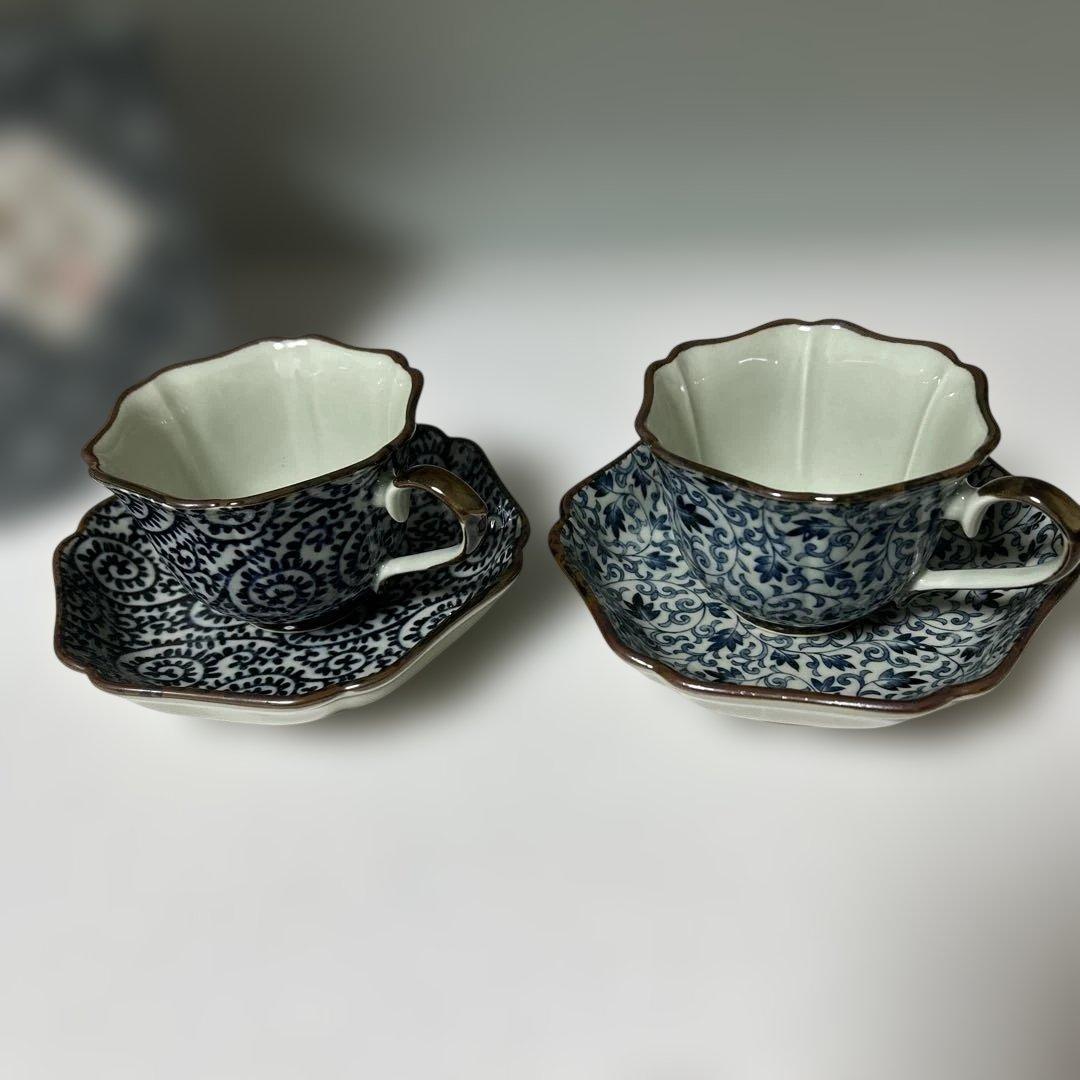 有田焼 古染模様 タコ唐草 つるから草 八角形カップとソーサー 未峰窯