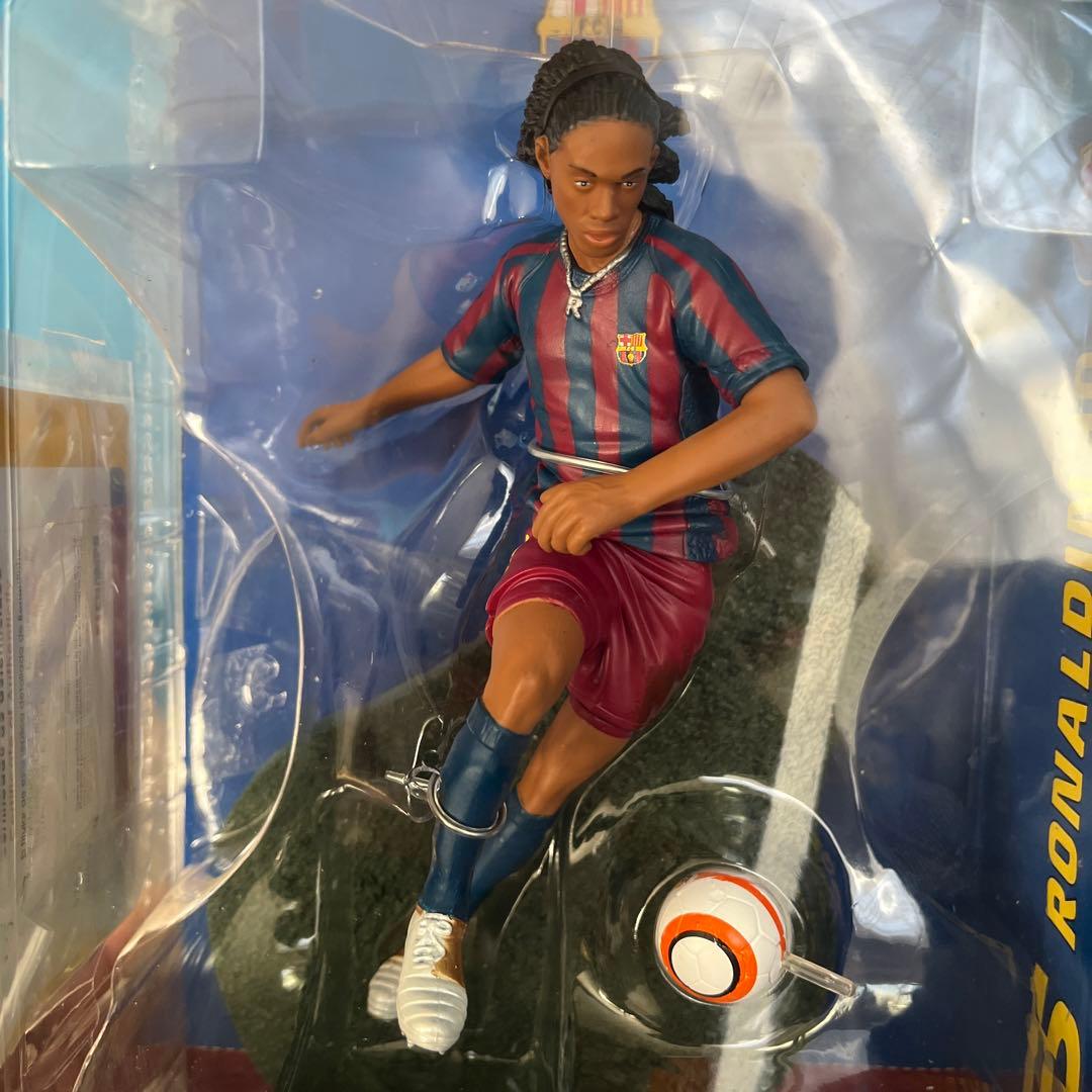 FTチャンプス バルセロナ ロナウジーニョ フィギュア - メルカリ