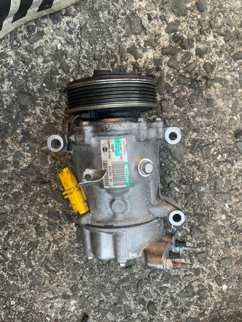 ★ ZN16 ミニ R57 R56 R55 エアコン コンプレッサー 状態未確認 MINI ミニ ACコンプレッサー ＜ BMWパーツ専門プロテックオートショップ