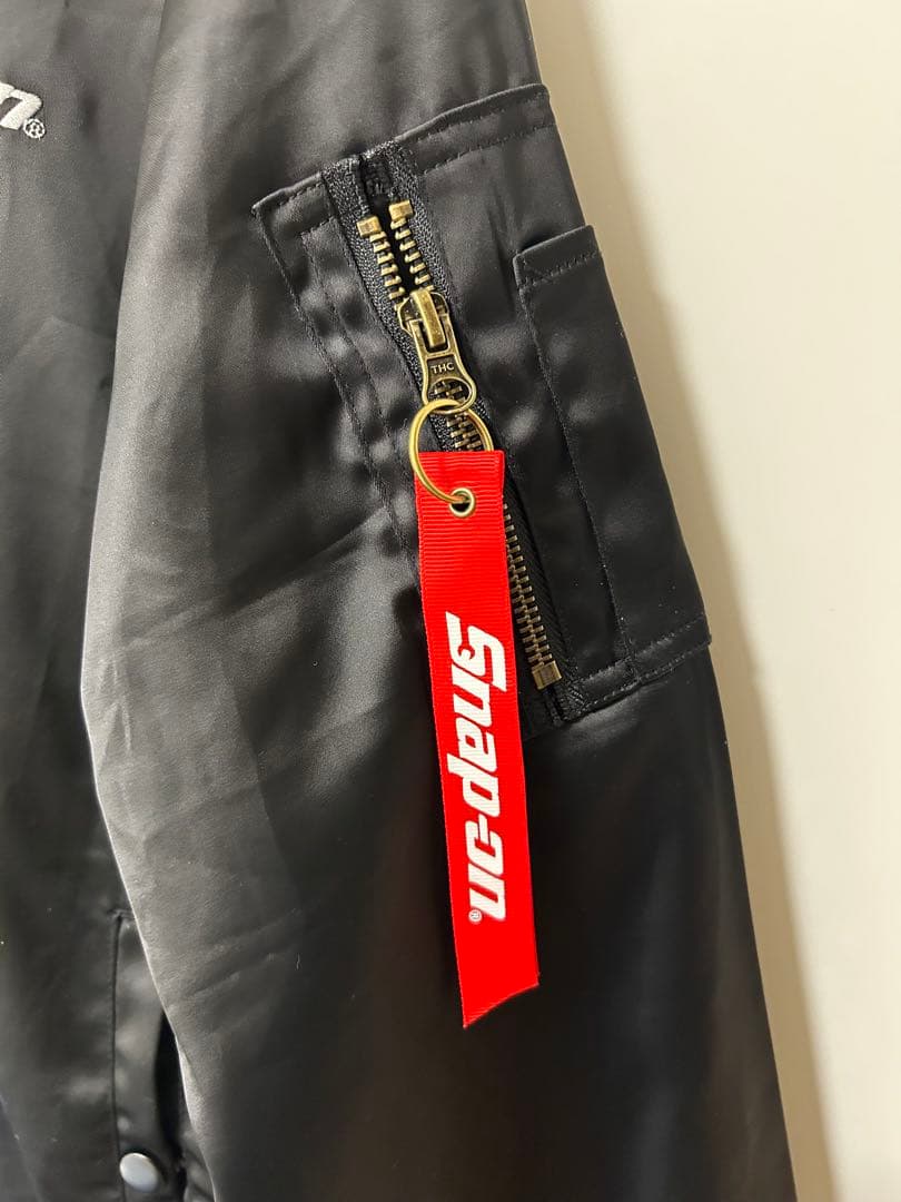 値下げ依頼対応中 スナップオン 数量限定 MA-1風ジャケット - メルカリ