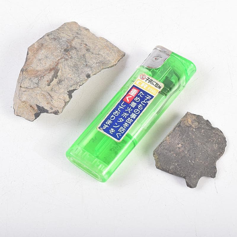 群馬県藤岡市近郊出土 後期旧石器時代 剥片石器 18点まとめて C R9313