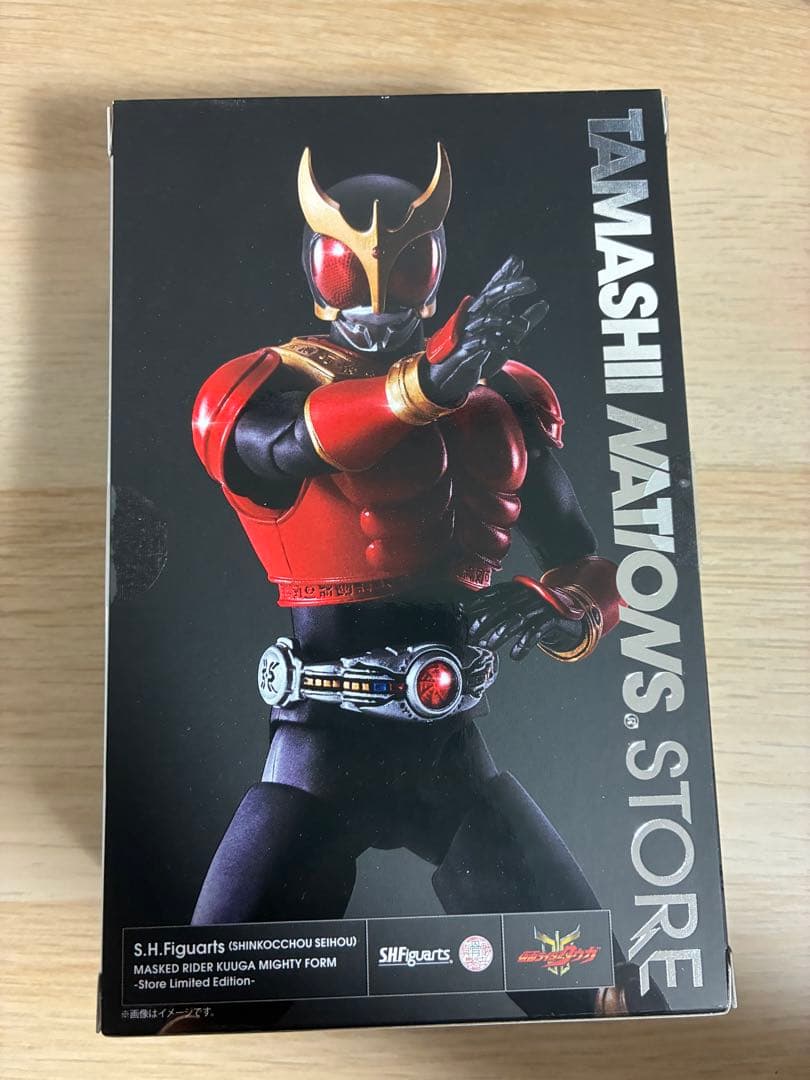 真骨彫　仮面ライダークウガ　マイティフォーム ストア限定版