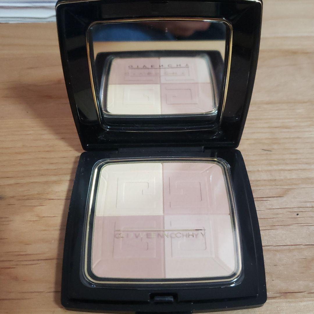 【期間限定価格！】GIVENCHY PARIS　ファンデーション