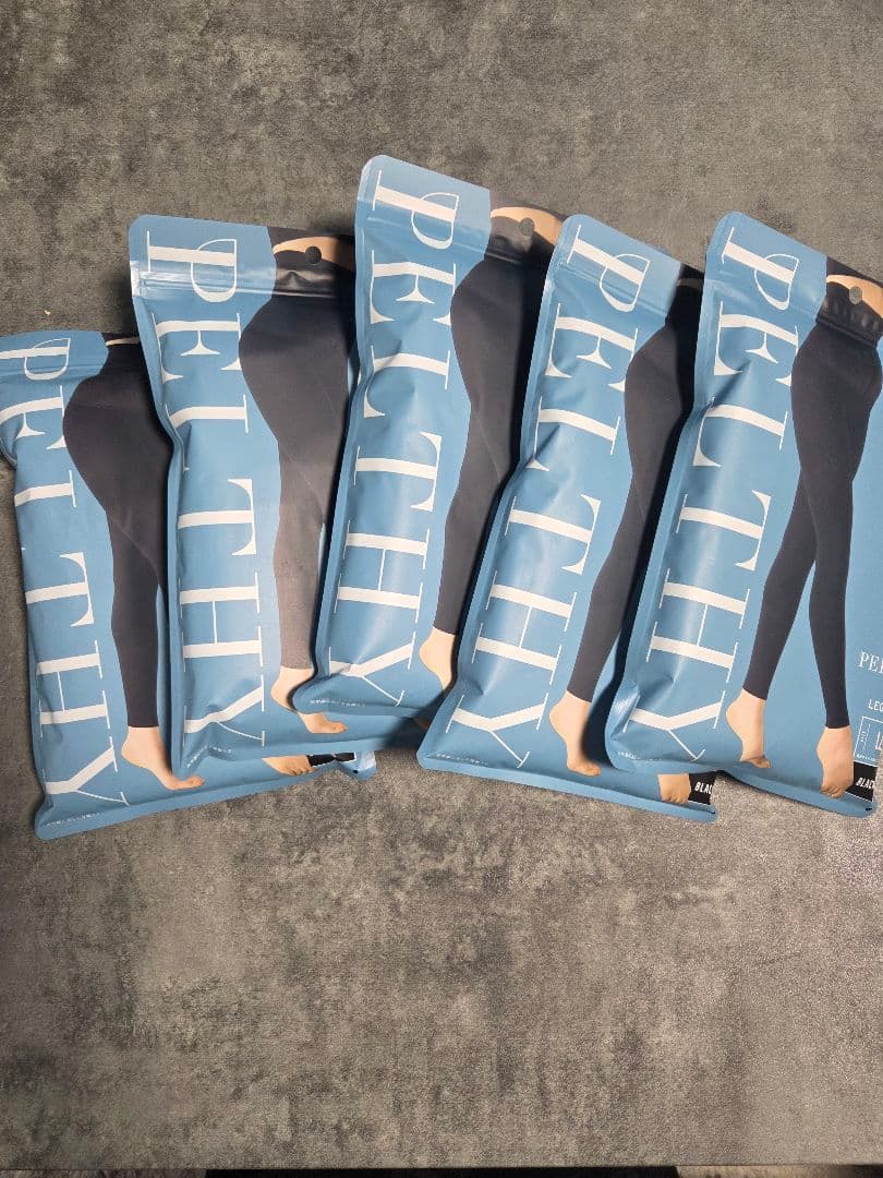 PELTHY RESET LEGGINGS LL ブラック