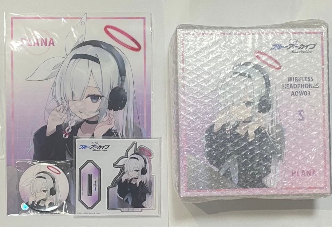 ブルーアーカイブ　プラナ　ヘッドホン　アクリルスタンド　缶バッジ　クリアファイル ローソン「ブルーアーカイブ」クリアファイル・缶バッジ先着プレゼント