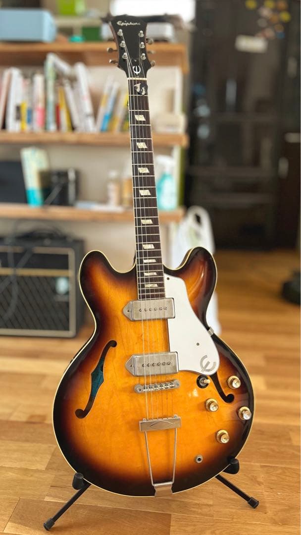 エピフォンカジノ ジョンレノン 1965本限定 Casino - メルカリ