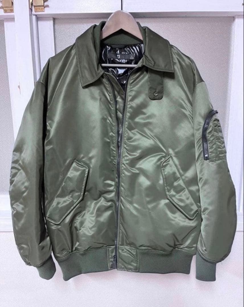 ユニクロ×ジルサンダー ダウンオーバーサイズリブブルゾン