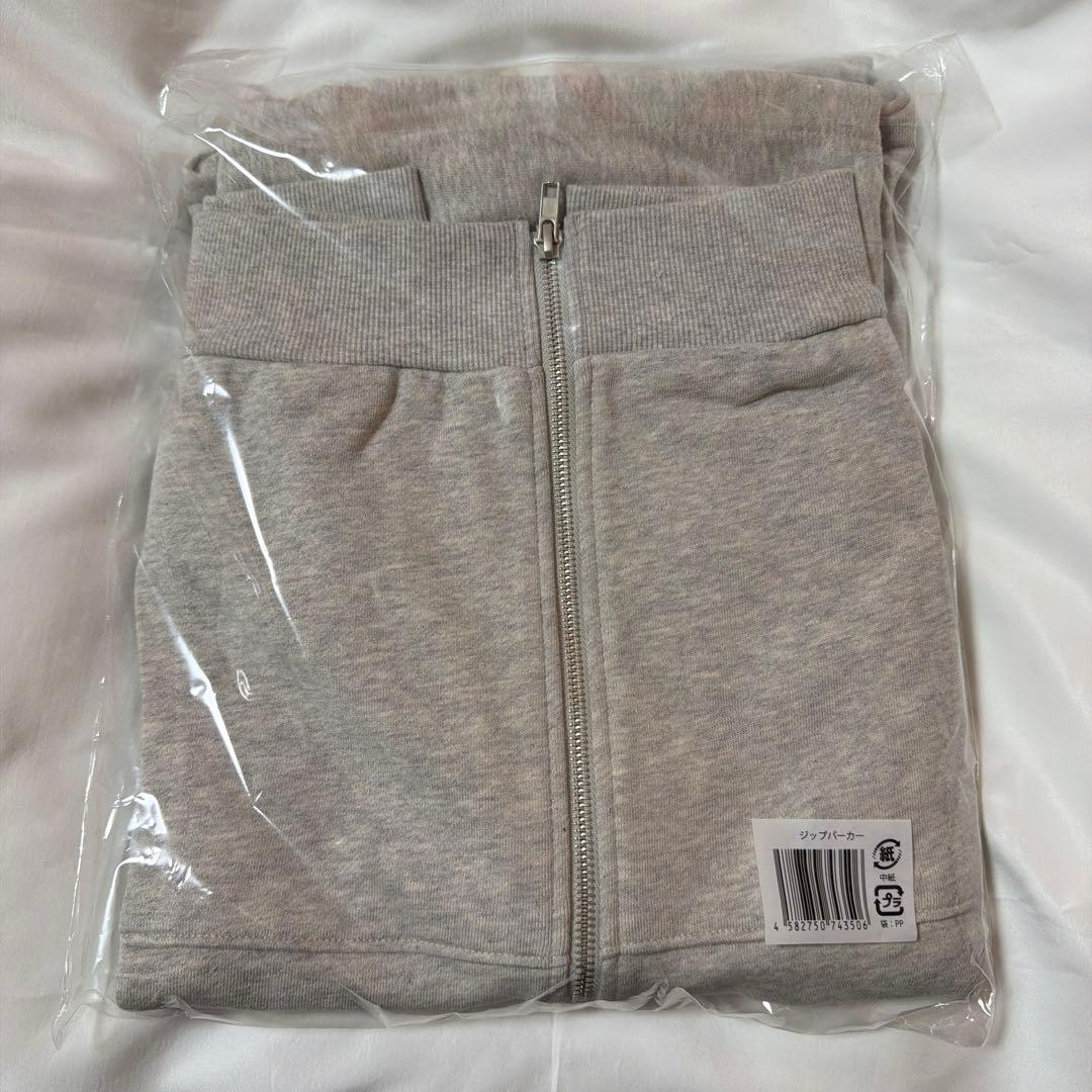 なにわ男子 VoyAGE ジップパーカー - メルカリ