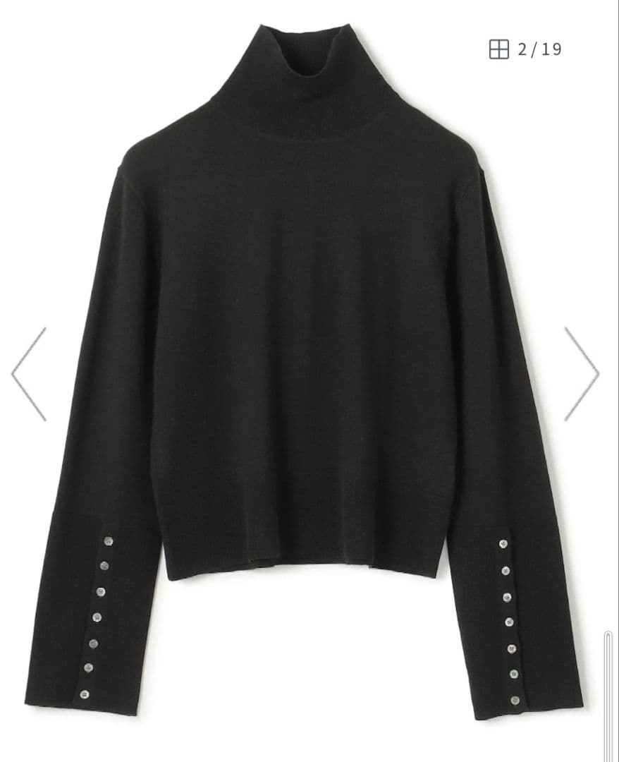 ブラック ハイネックニット