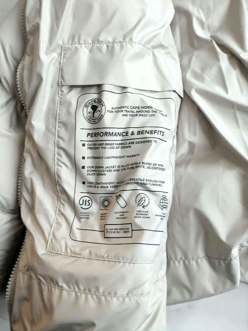 未使用品 ケープホーン ダウンジャケット ベージュ 42 ESQUEL - メルカリ