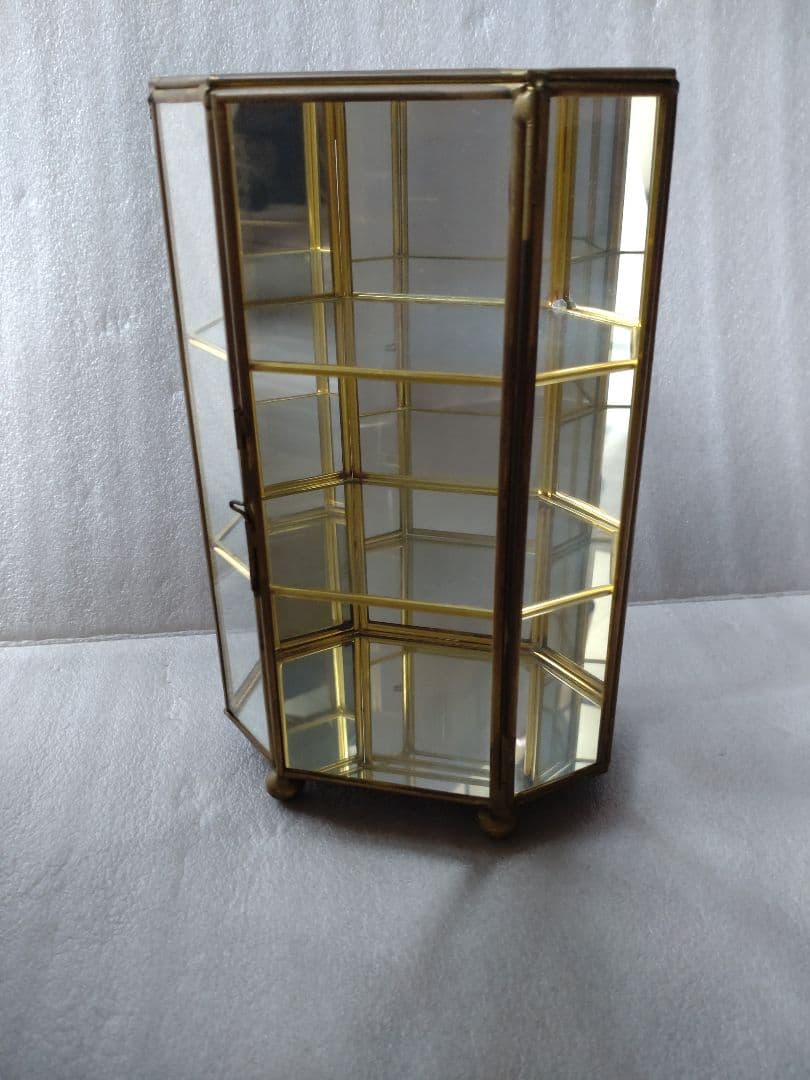 ガラスケース　飾り棚　コレクションケース　3段八角形　真鍮　鏡　アンティーク