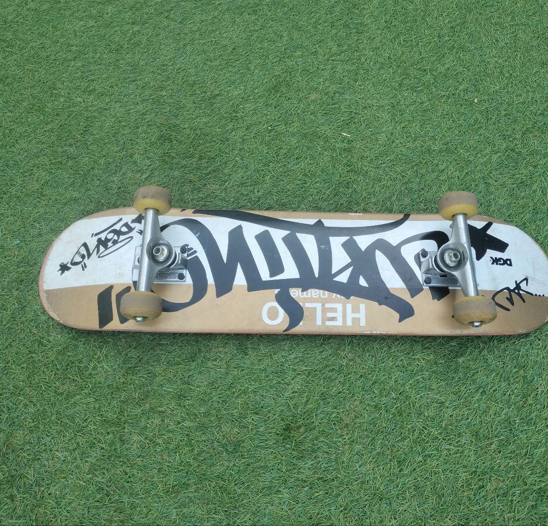 ムラスポ　HELLO グラフィティ スケートボード コンプリート