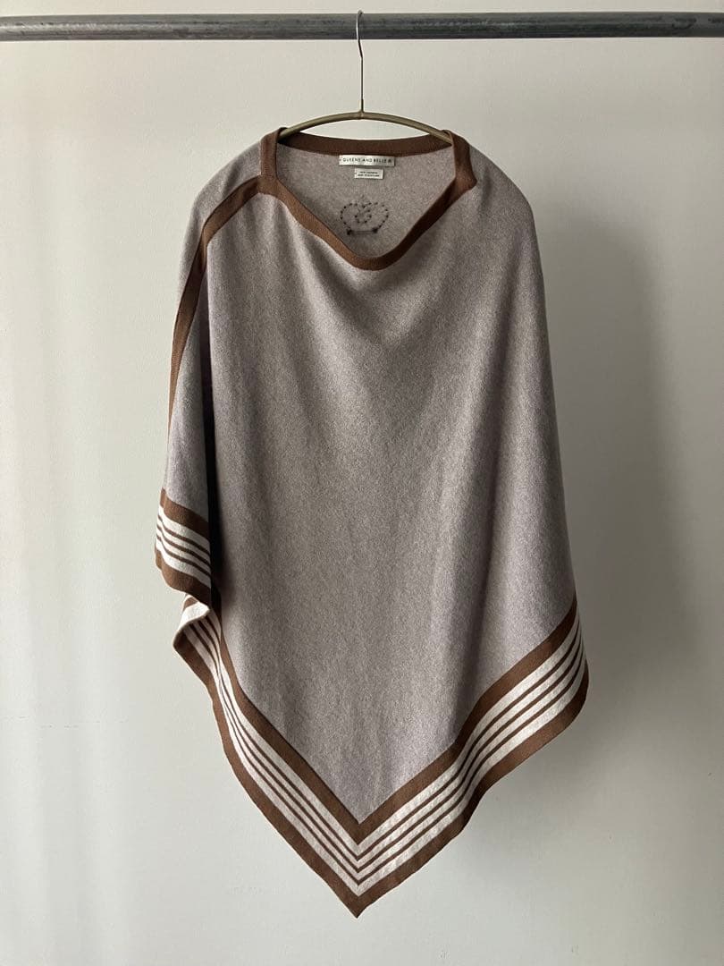 QUEENE AND BELLE カシミヤニット　ポンチョ　クイーンアンドベル