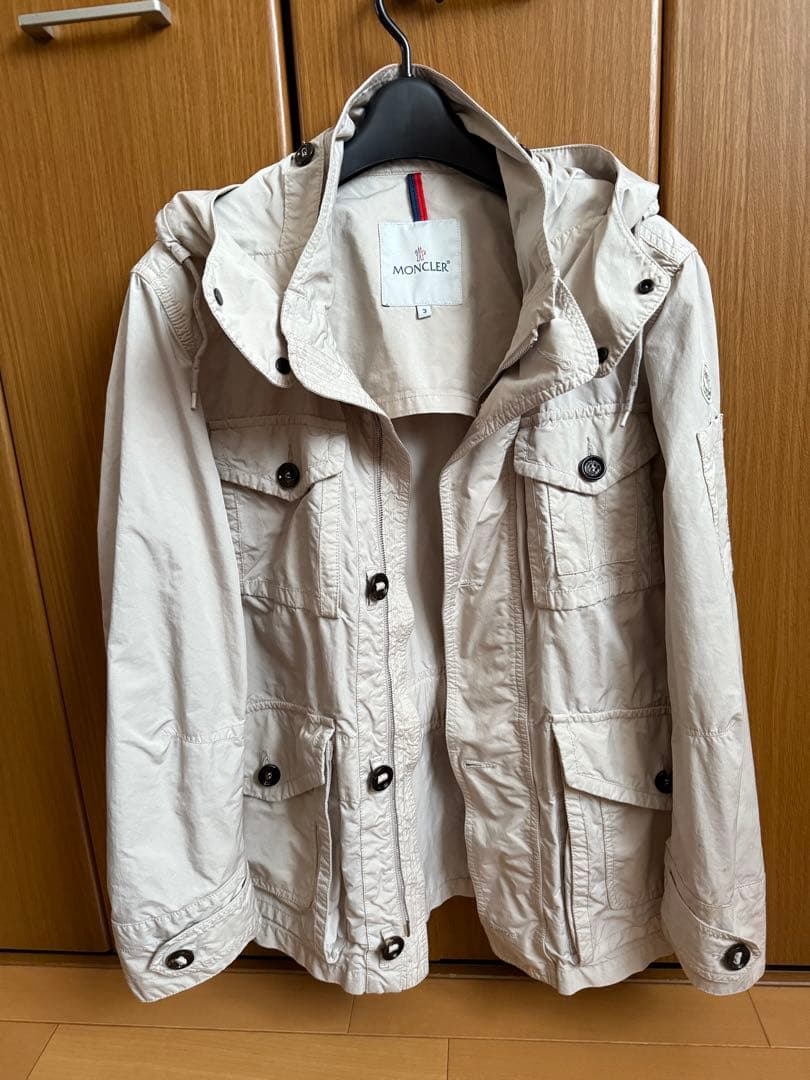 MONCLER フード付きミリタリージャケット サイズ3 ベージュ