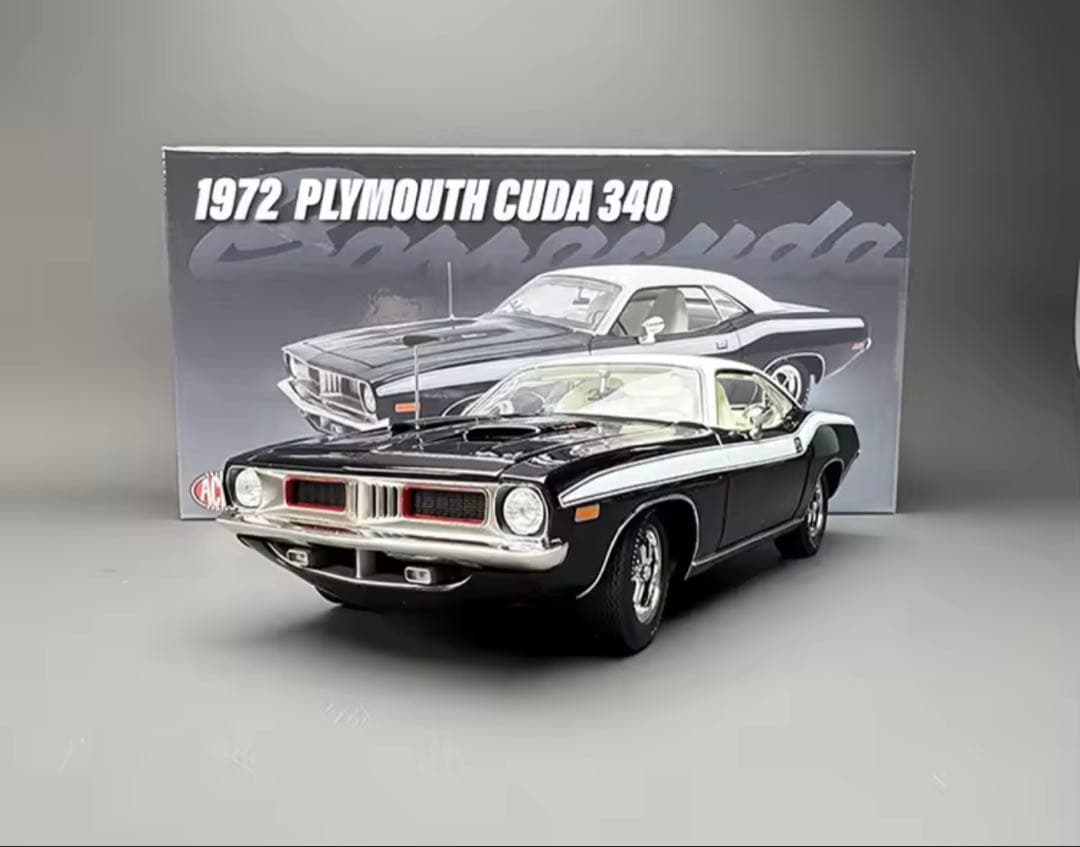 1972 Plymouth Cuda 340 1/18スケールモデル 1:18 1972 Plymouth Cuda 340, Black with White Vinyl Top by ACME
