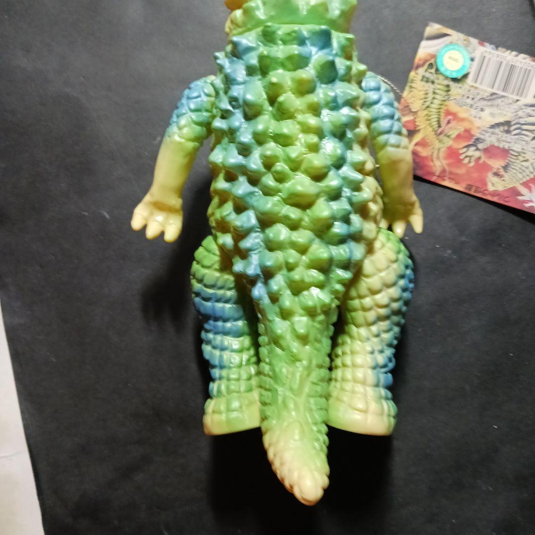 値下げしました。ベムラー ブルマァク復刻 スタンダード ソフビ タグ