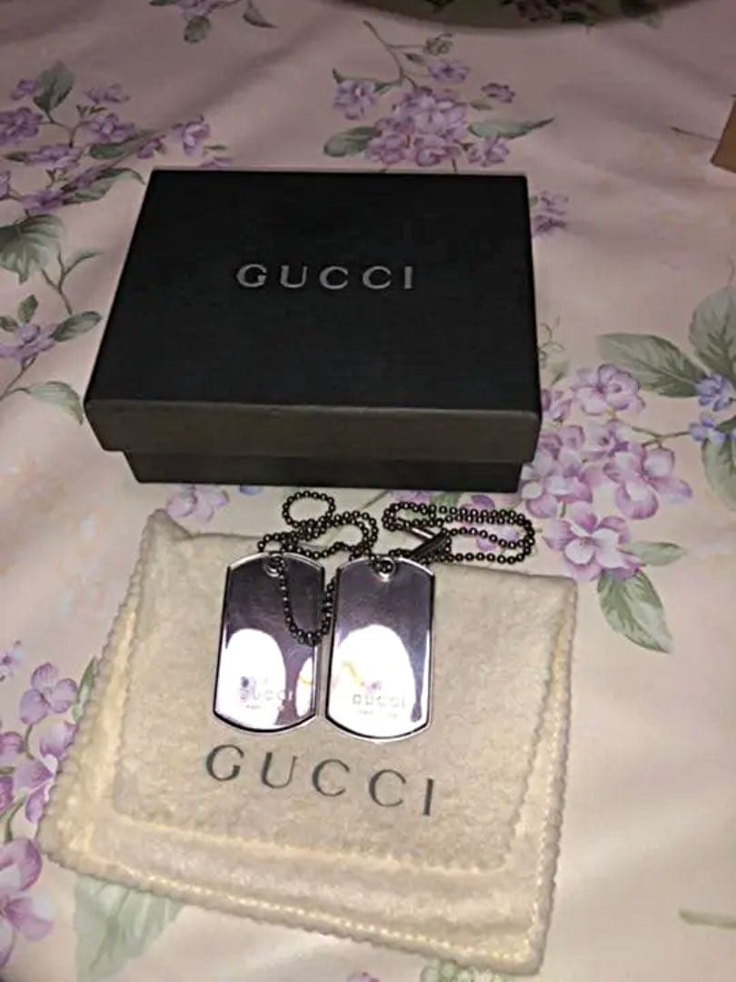 希少 キムタク着 オールド グッチ ダブルドッグタグネックレス - メルカリ