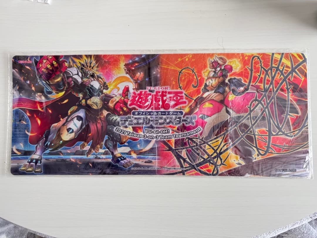 遊戯王公式 3対3大会 2021 セリオンズ ハーフプレイマット 台湾限定