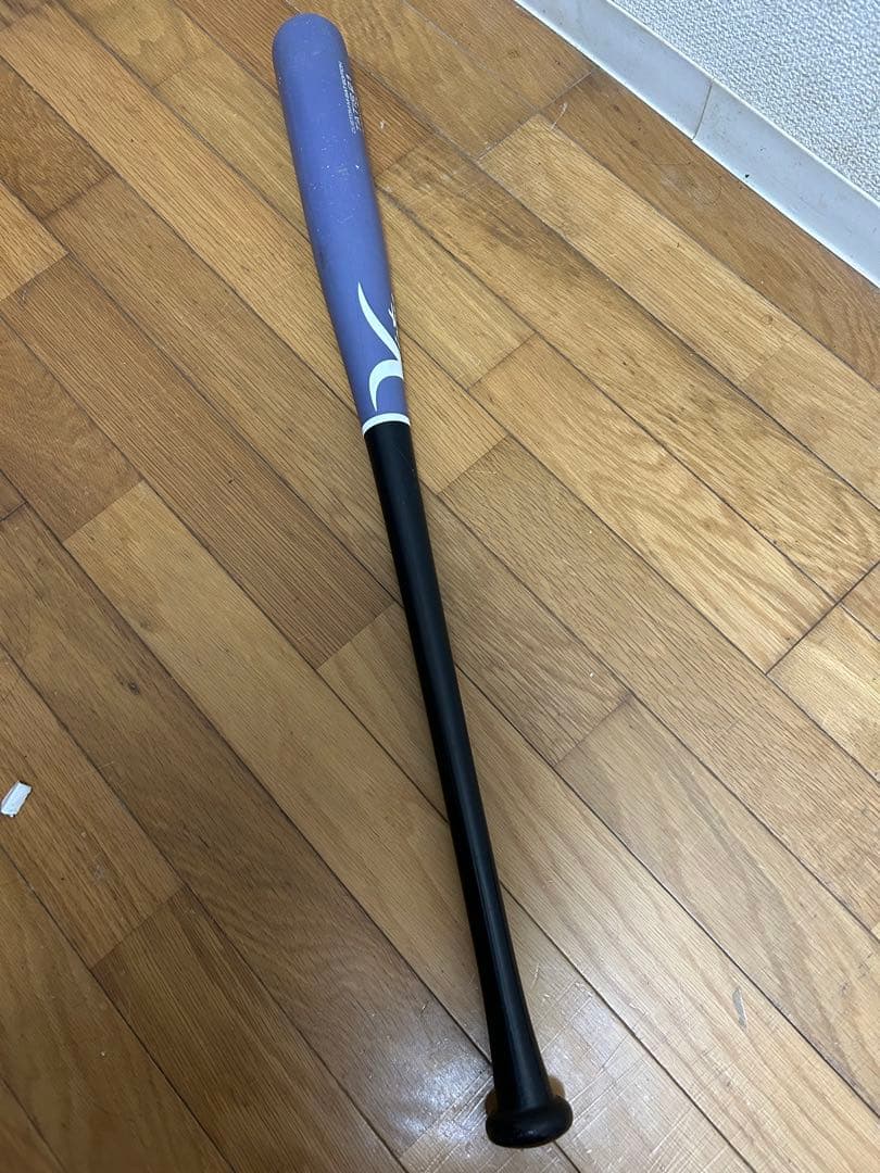 バット Victus TATIS21 83cm