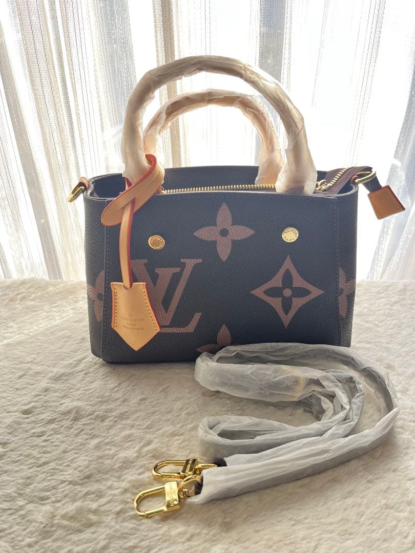 限定出品 ノベルティー LOUIS VUITTON 2way ミニバッグ Louis Vuitton x NIGO Monogram Reverse Canvas Stripes City Keepall