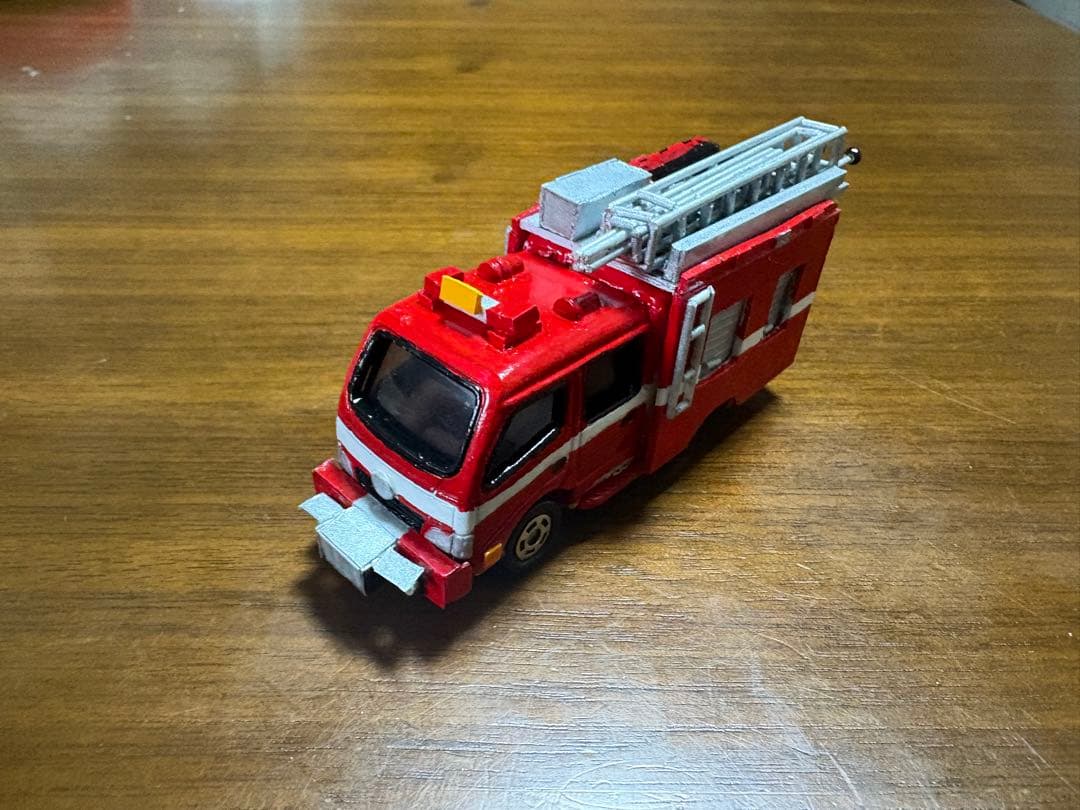 トミカ 消防車改造セット 大規模震災用高度救助車と大型水槽車の2台