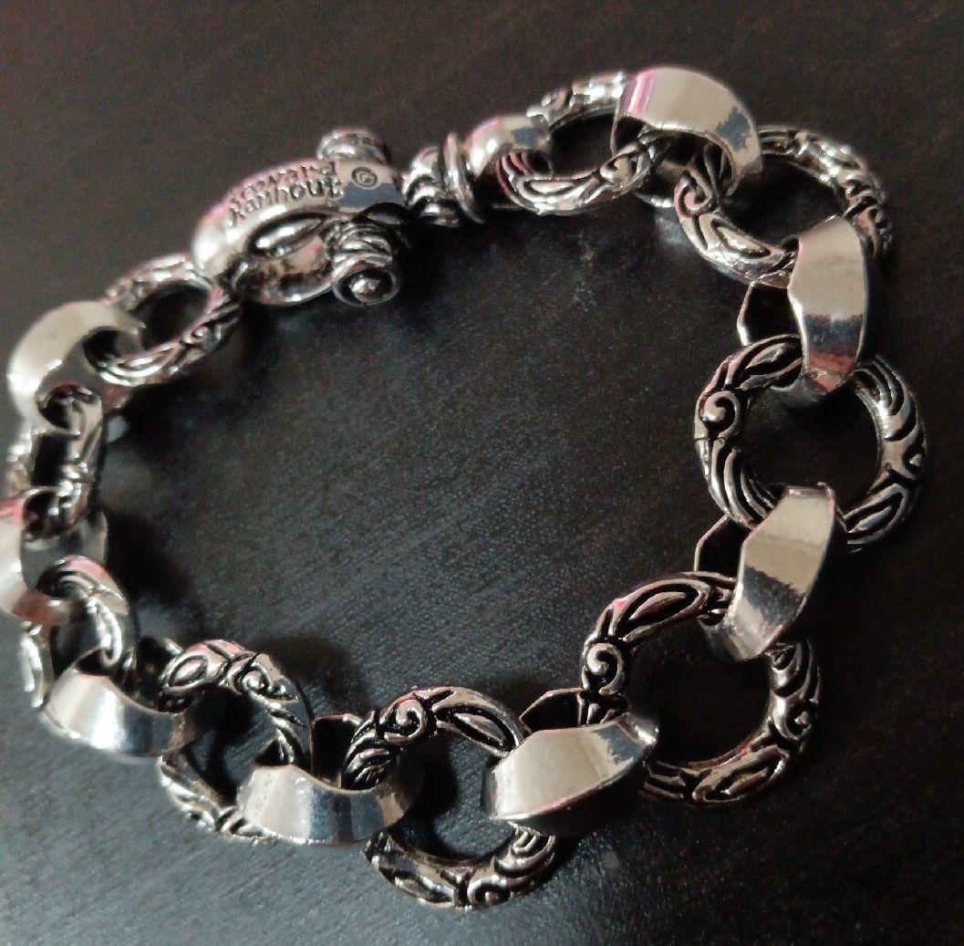 ノーブランド★レナードカムホート刻印ブレスレット☆